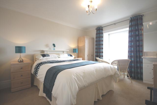 GowerBed_2694.JPG